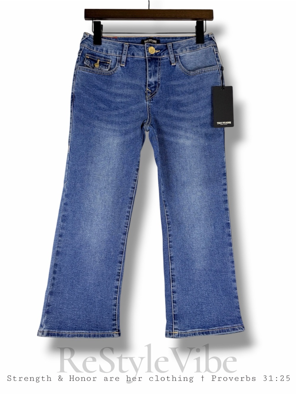 TRUE RELIGION Women’s Size 26 Denim Jean Capri Billie Flap Straight Crop Stretch